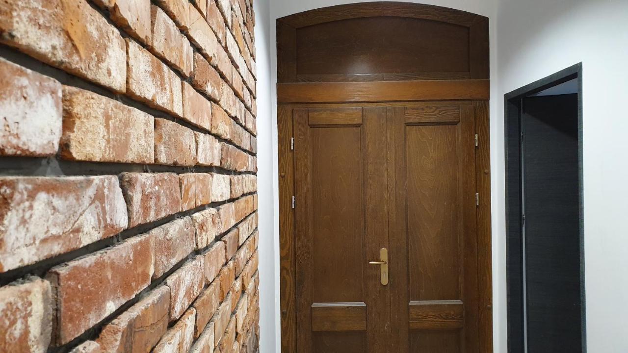 Modern Apartment In The City Center Катовице Экстерьер фото